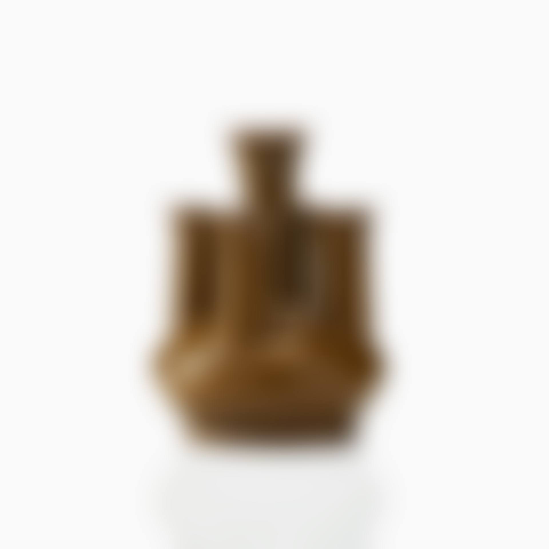 A five-spouted tea-dust glazed vase (preview)