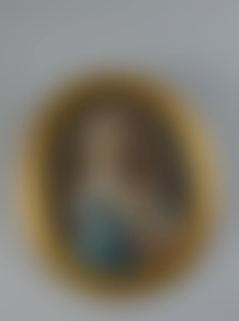 Young girl with doves (preview)