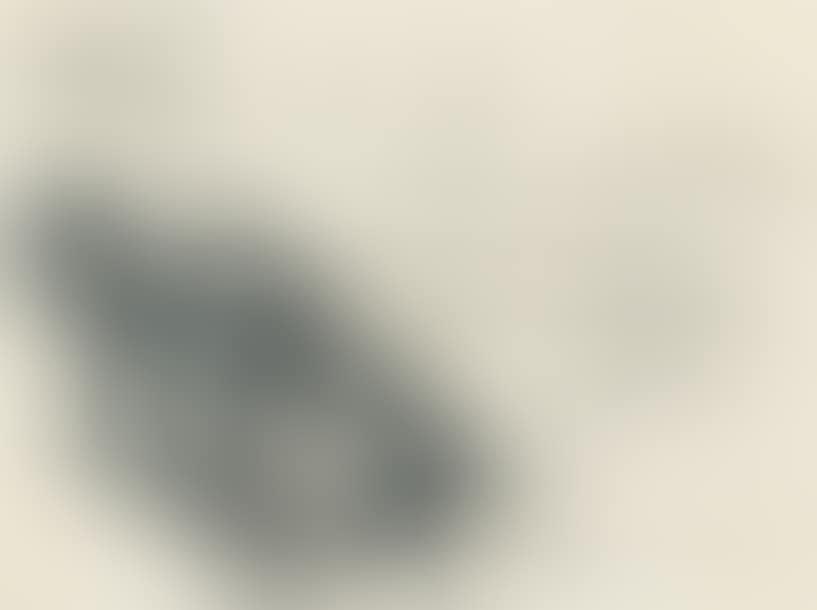 Naked woman (preview)