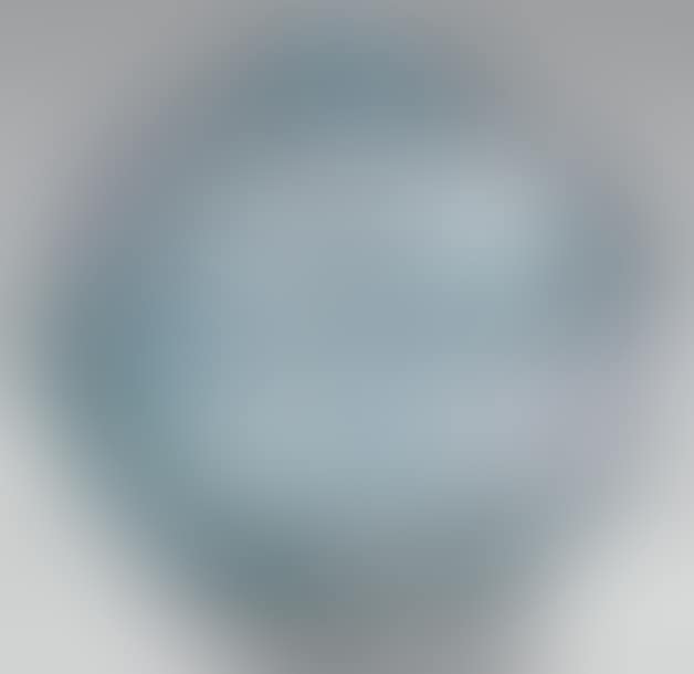 Spherical vase with narrowed and hemmed neck (preview)