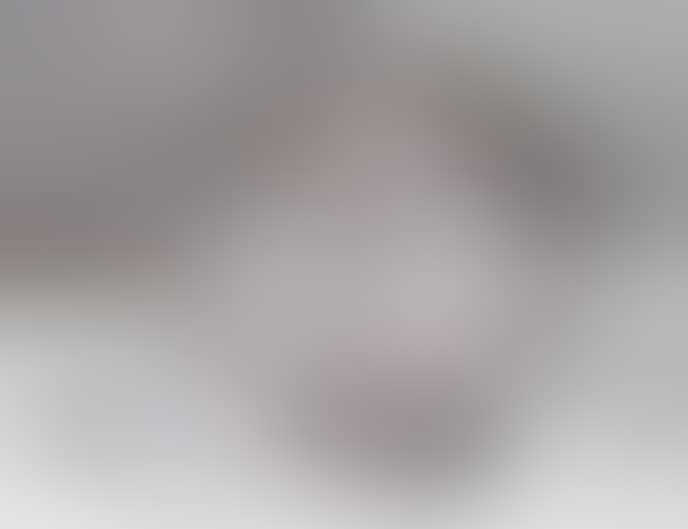 Conical vase with swollen shoulders (preview)