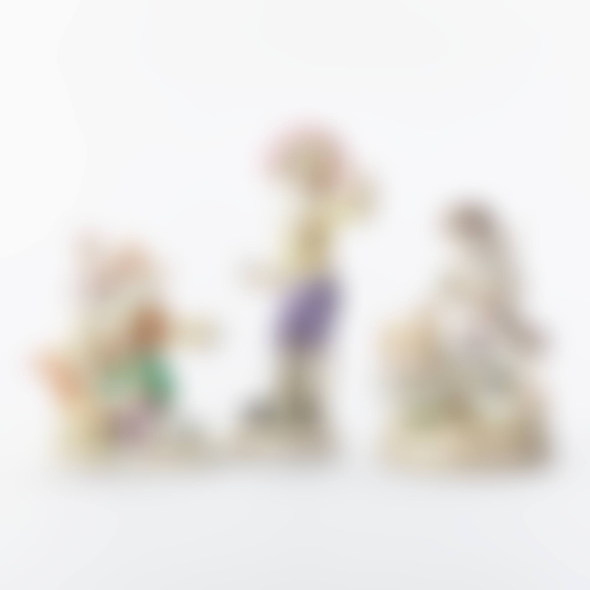 Figurines, three pieces (preview)