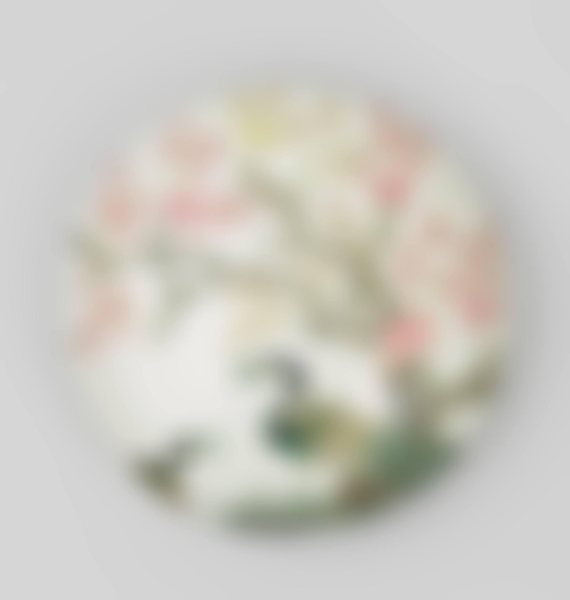 Famille rose paste box and cover (preview)