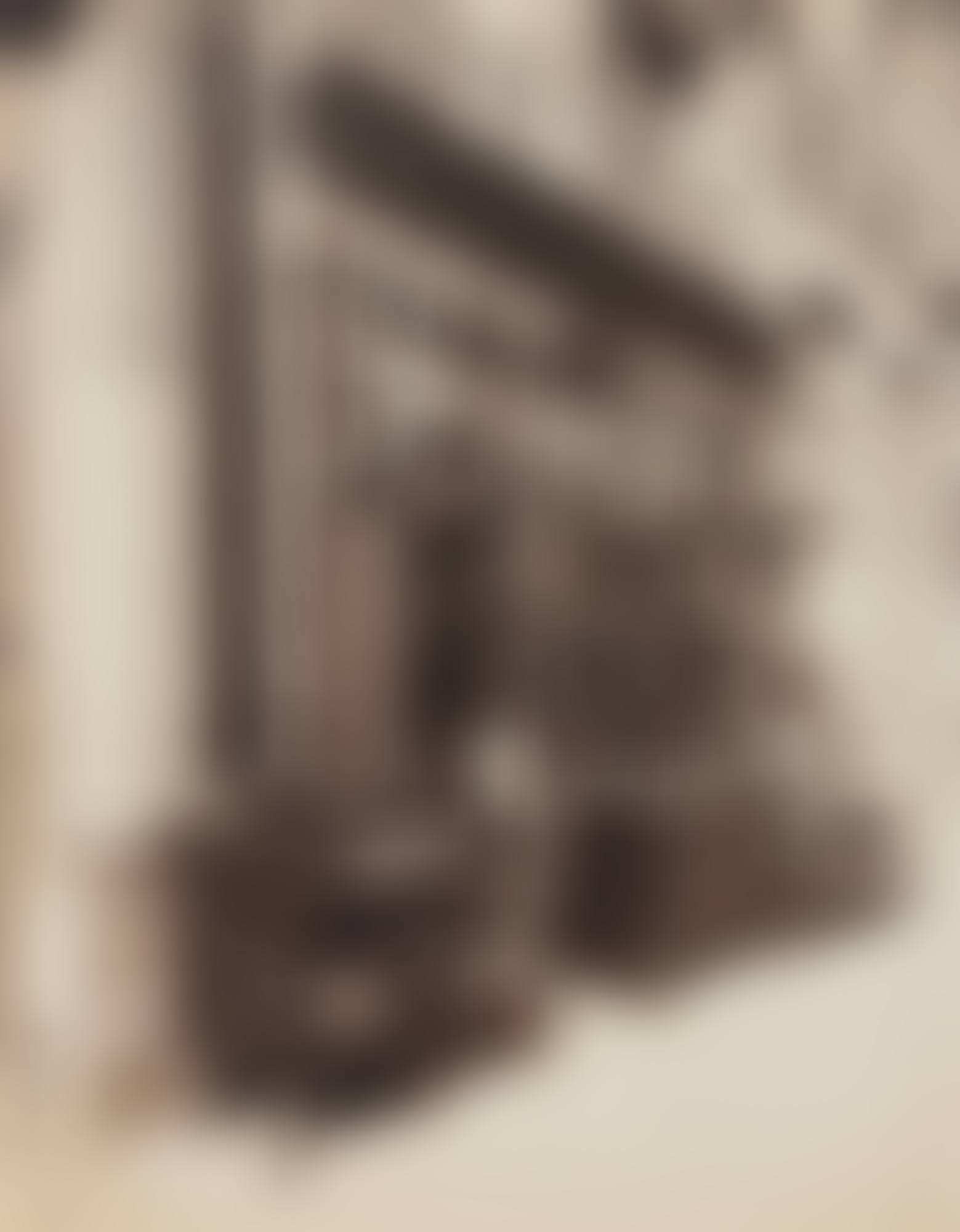 Brocanteur, 42 rue du Cherche-Midi (preview)