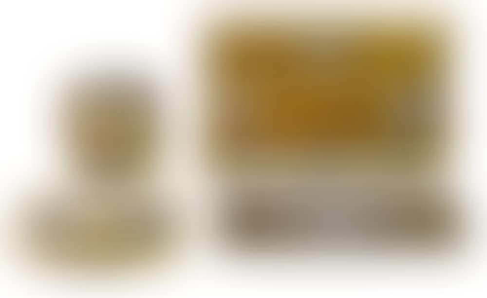 Desk set (preview)