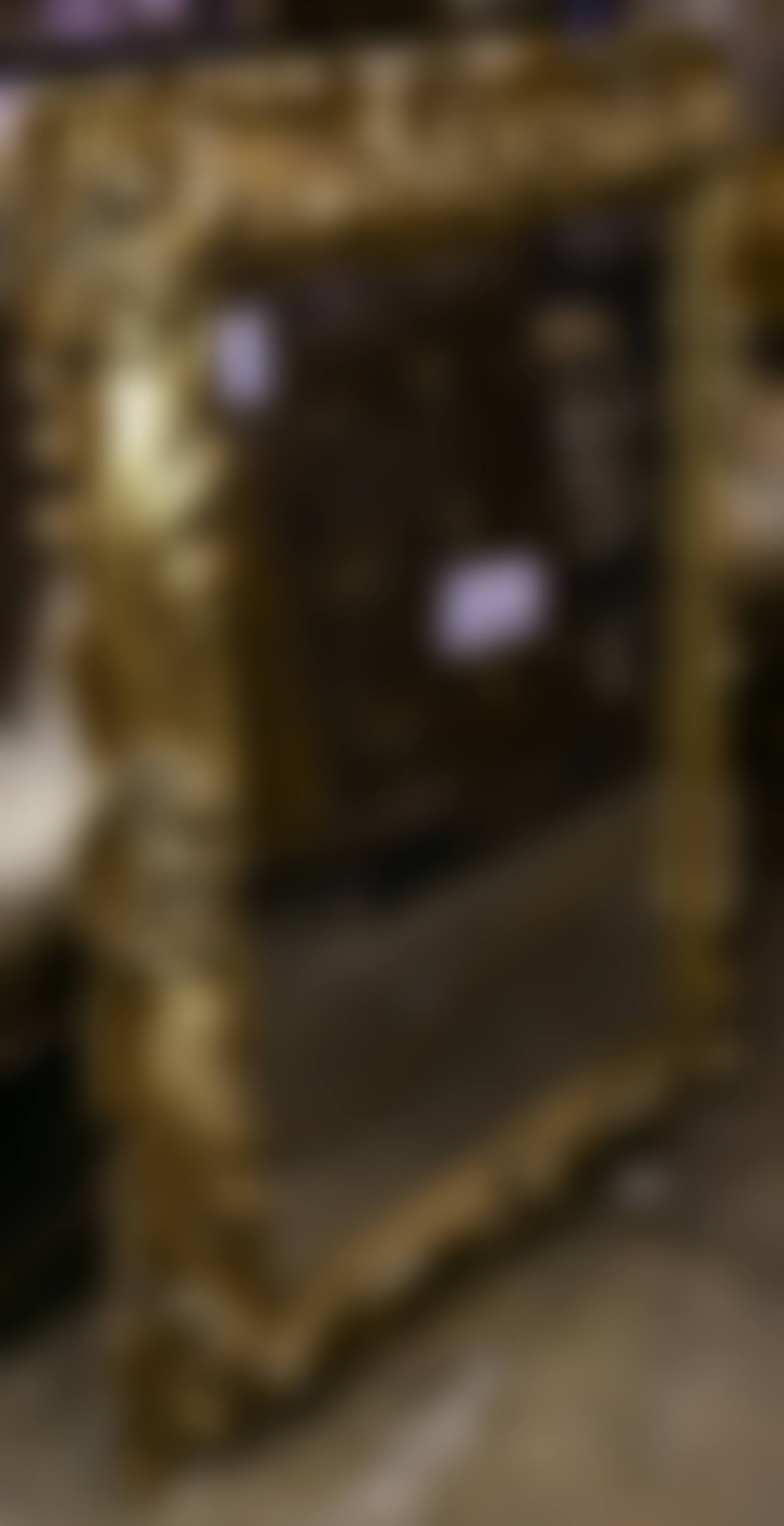 Italian giltwood mirror (preview)