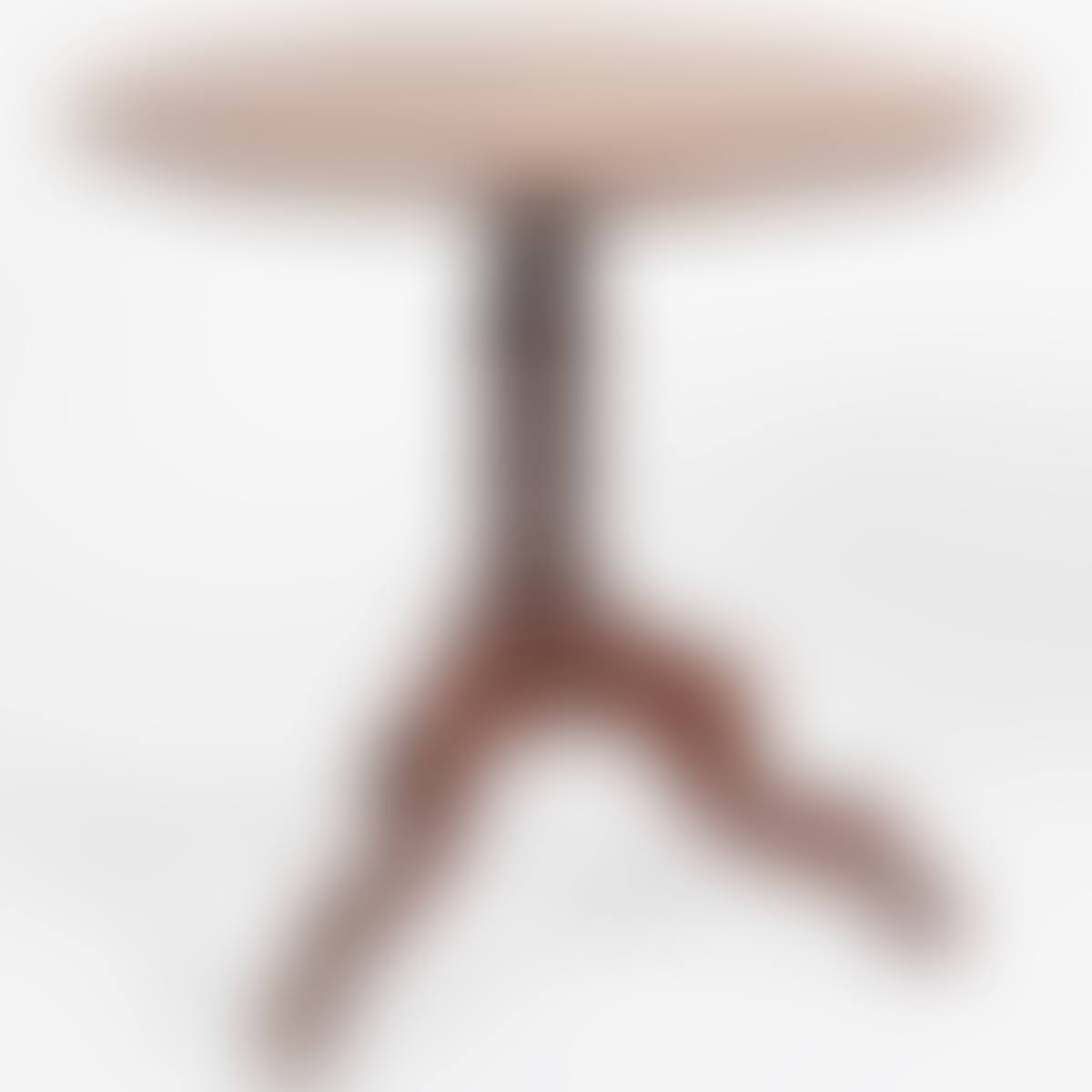 An American Mahogany Tea Table (preview)