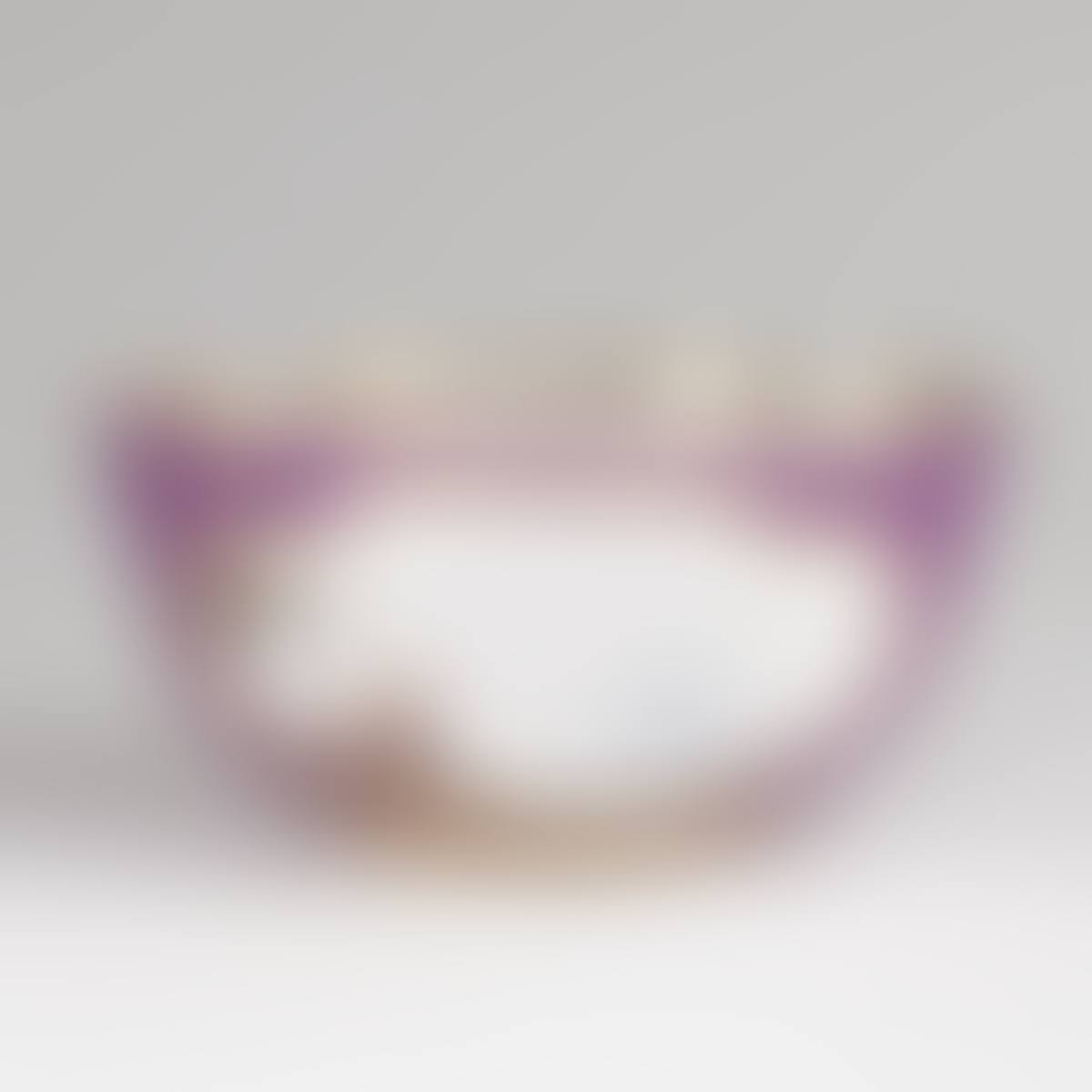 Kumme with purple background and landscapes (preview)