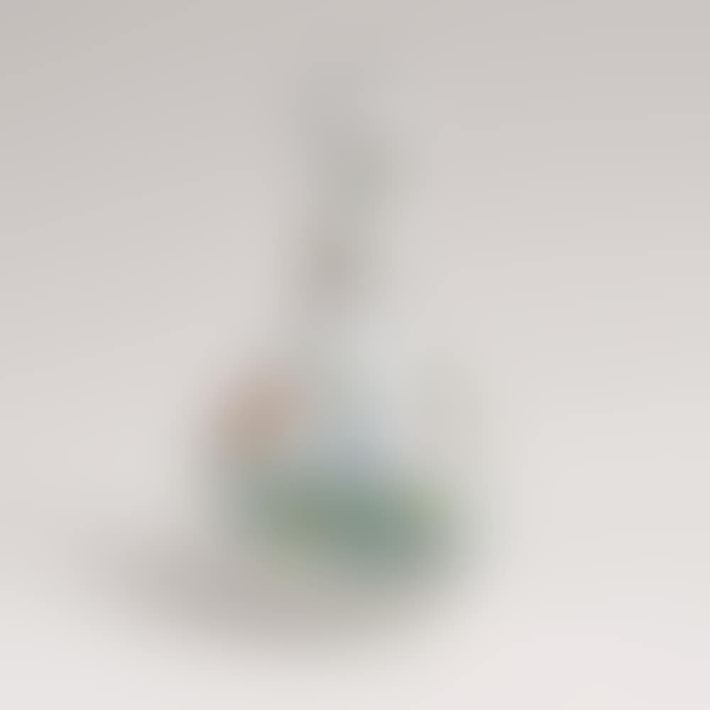 Small garlic vase with flowers and insects (preview)