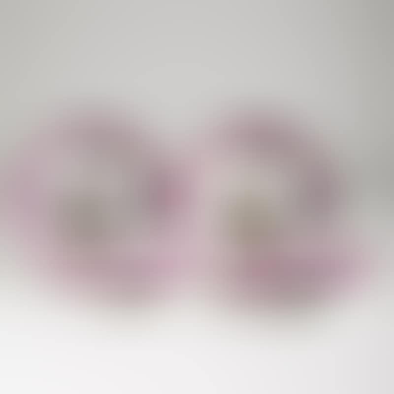 Pair of cups with landscapes and purple scales (preview)
