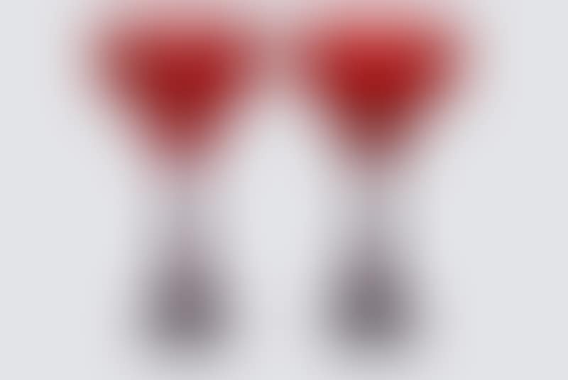 Pair of modern wine glasses from Daum (preview)