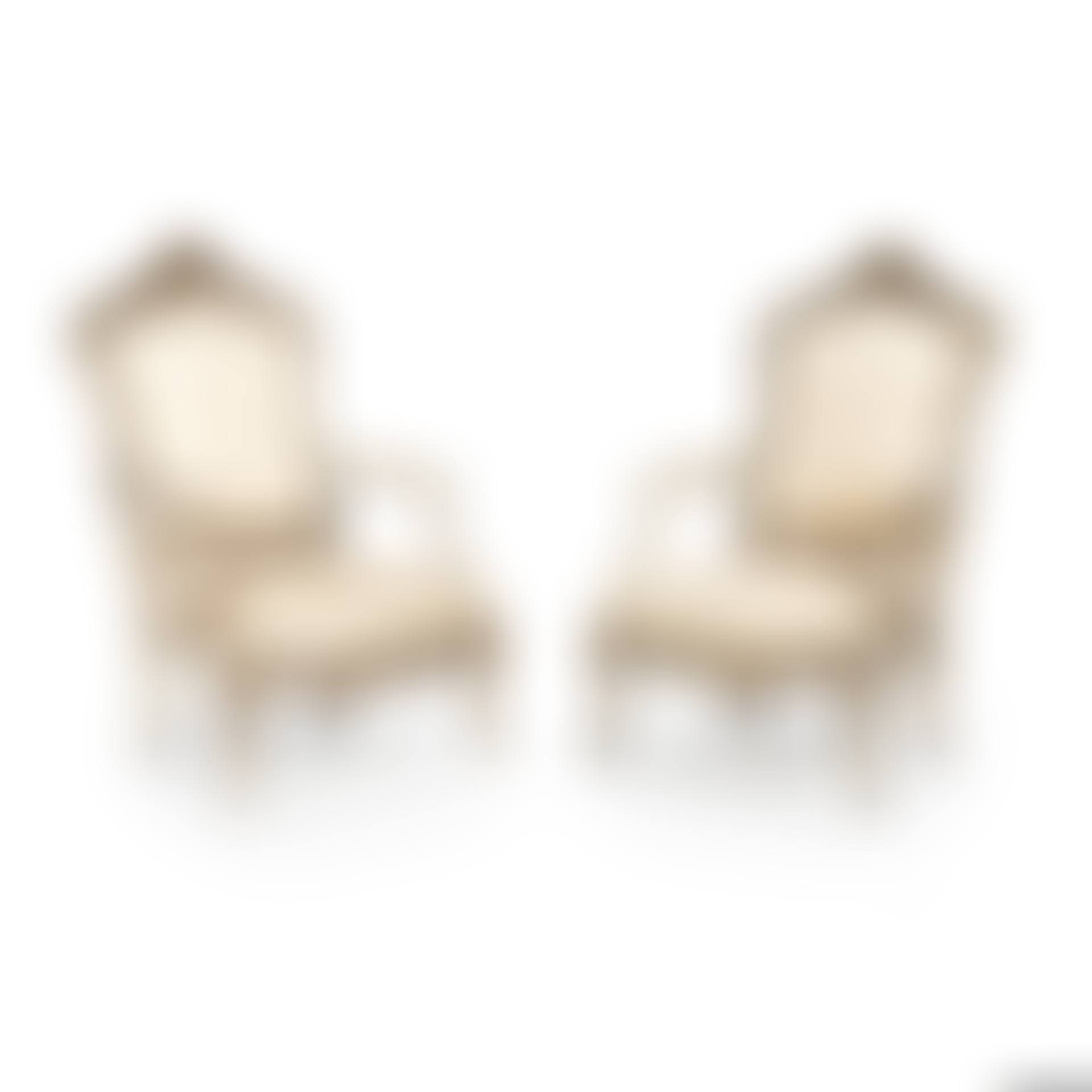 Paire de fauteuils en bois relaqué blanc et or (preview)