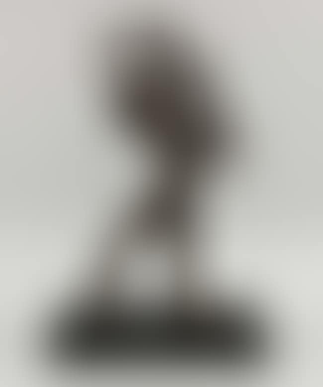 Bronze sculpture of a woman (preview)