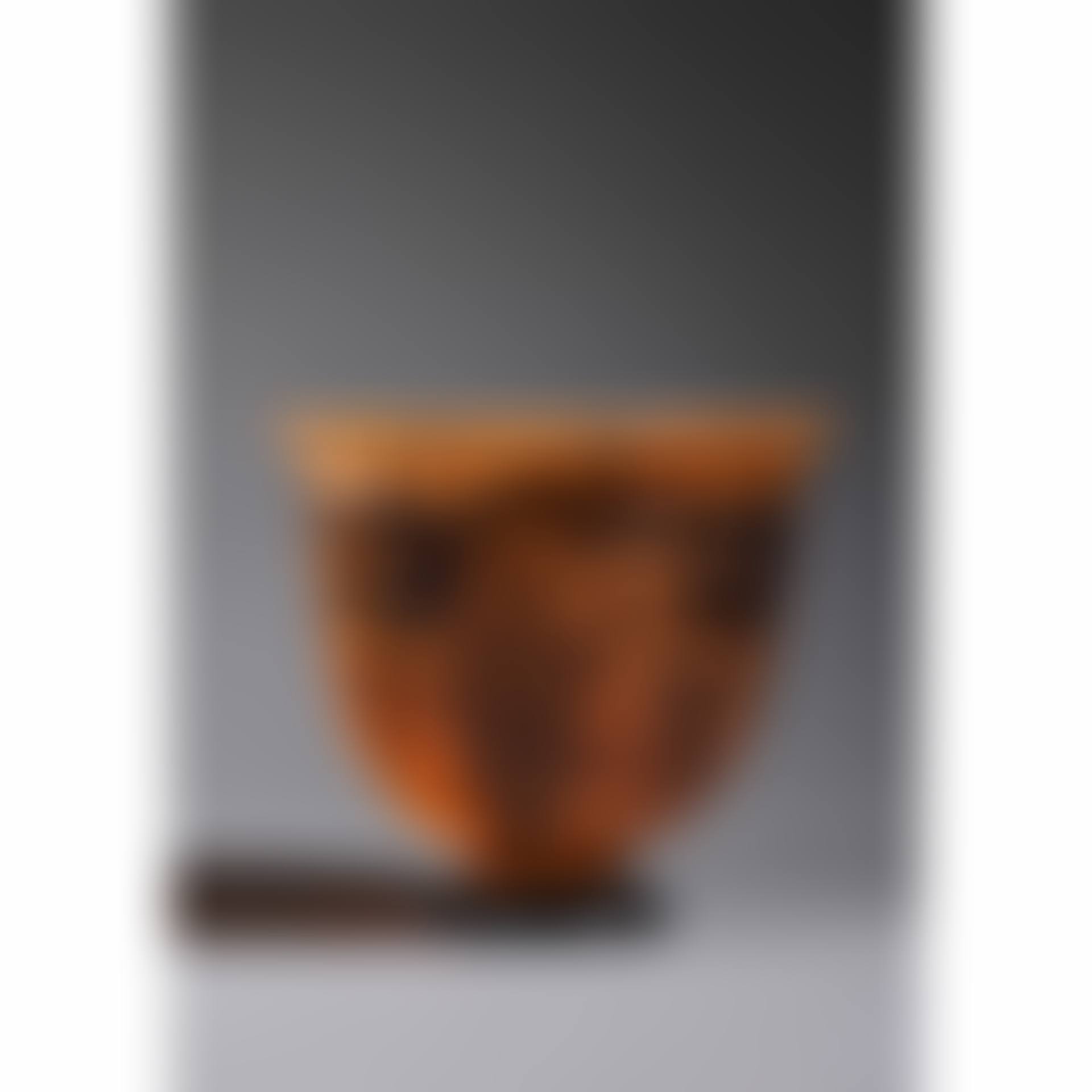 Tulip vase on pedestal (preview)