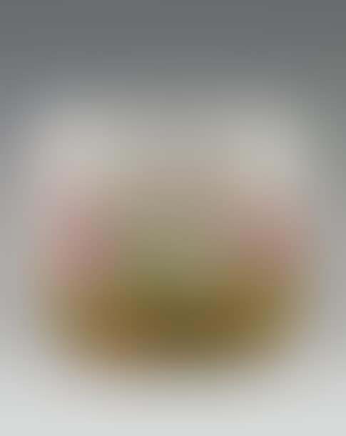 Oblong vase (preview)