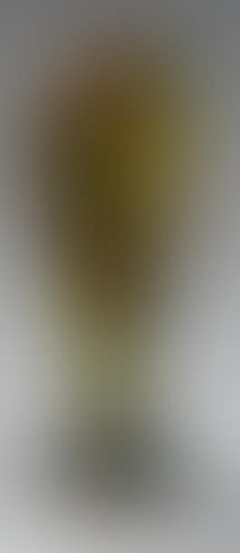 Large baluster vase on pedestal (preview)