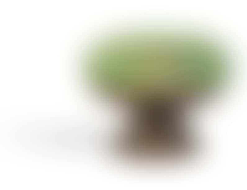 Cup on pedestal (preview)