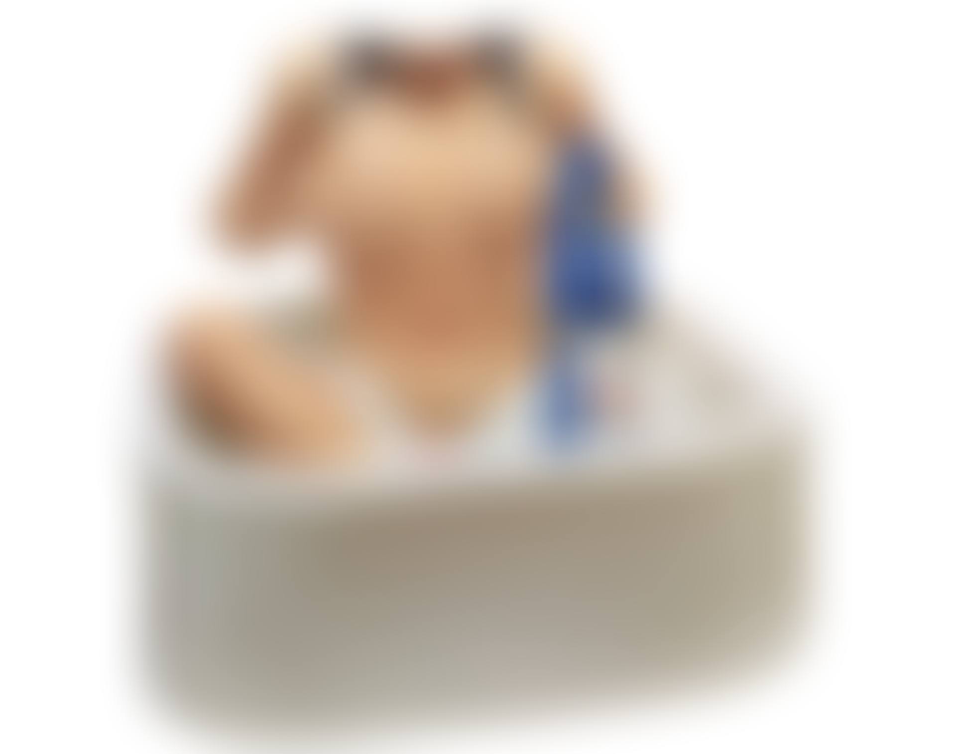 Woman in Tub (preview)