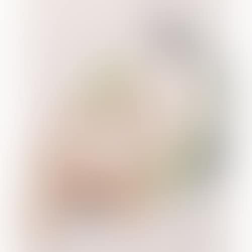 seated nude (preview)