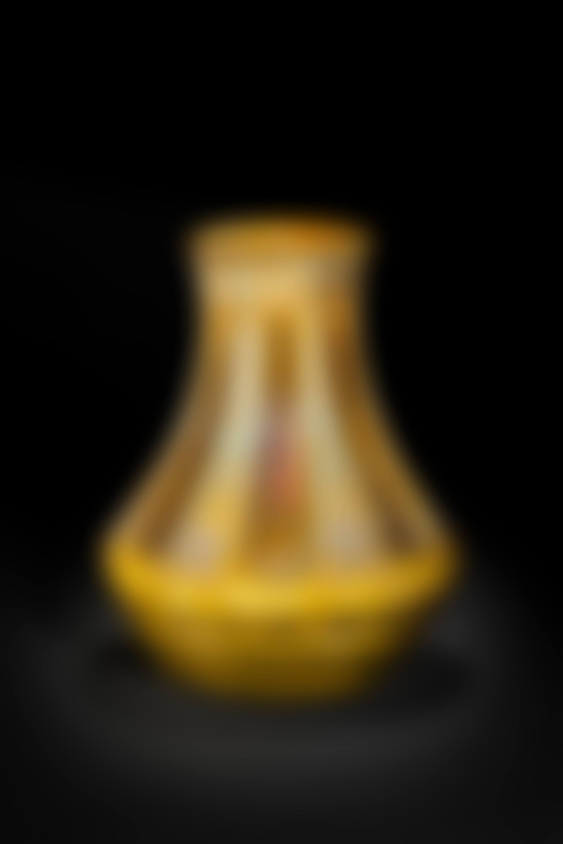 Intaglio-Cut “Agate” Exhibition Vase (preview)