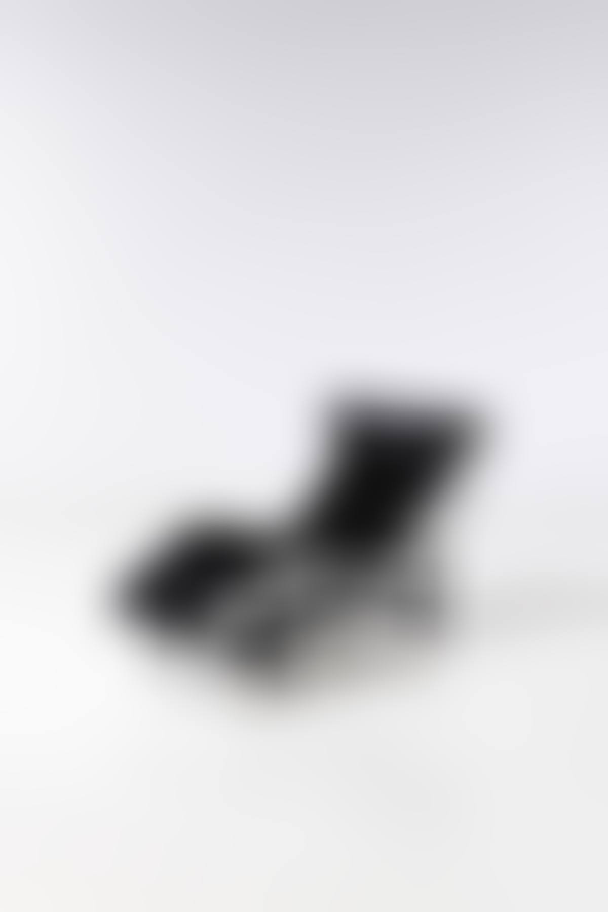 "LC4" Lounge chair (preview)