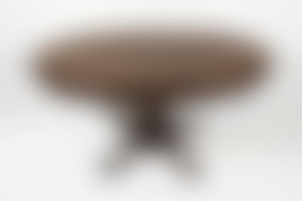 Low oval table (preview)
