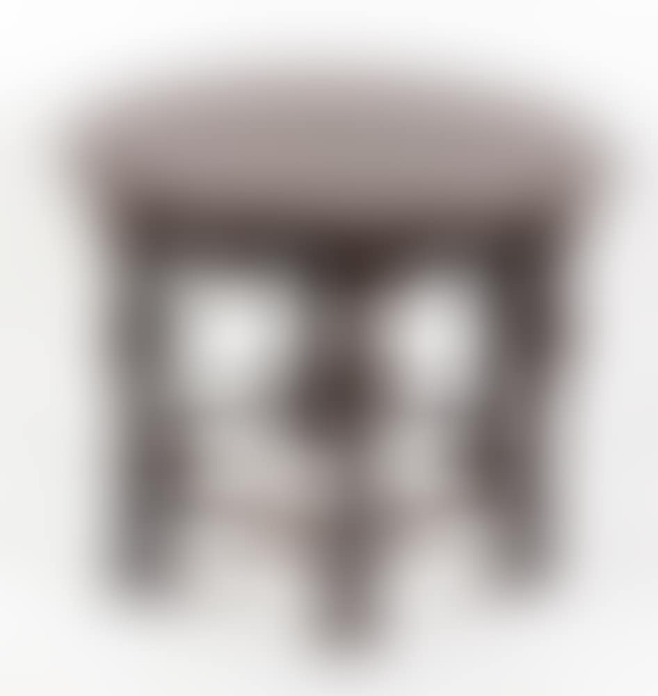 Low round wooden table (preview)