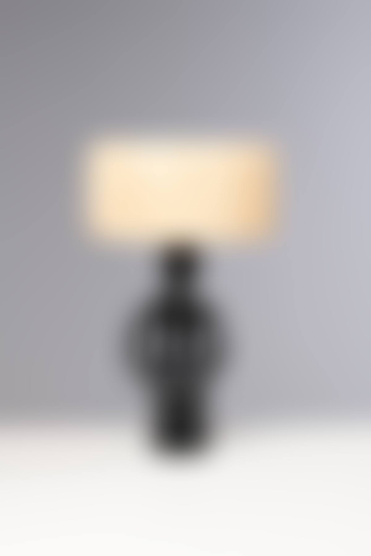 Lamp known as ‘woman" (preview)