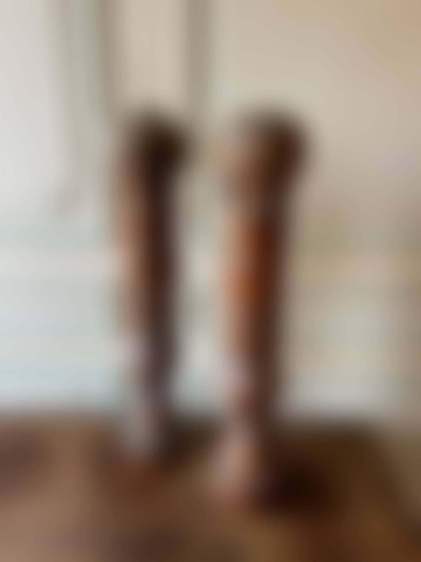Pair of painted wooden baluster uprights with Persian decoration (preview)