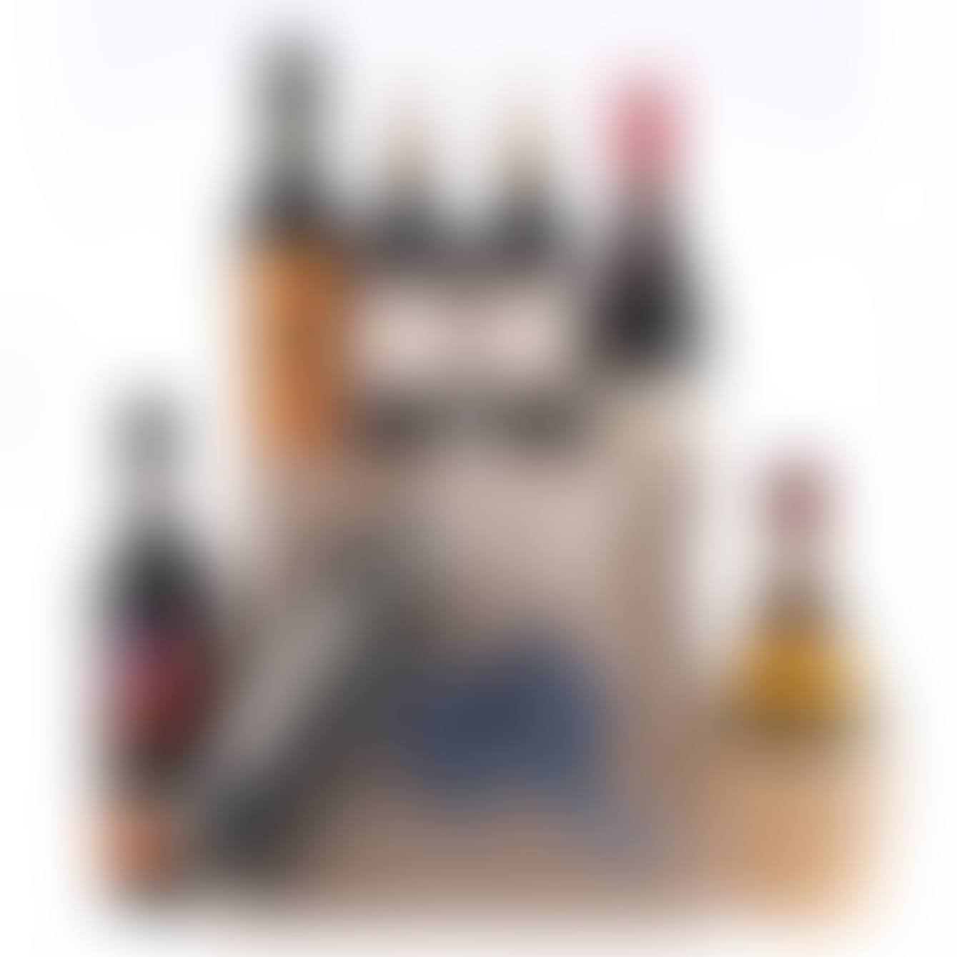 Lot of Red Wines from Spain, Italy and Mexico. (preview)