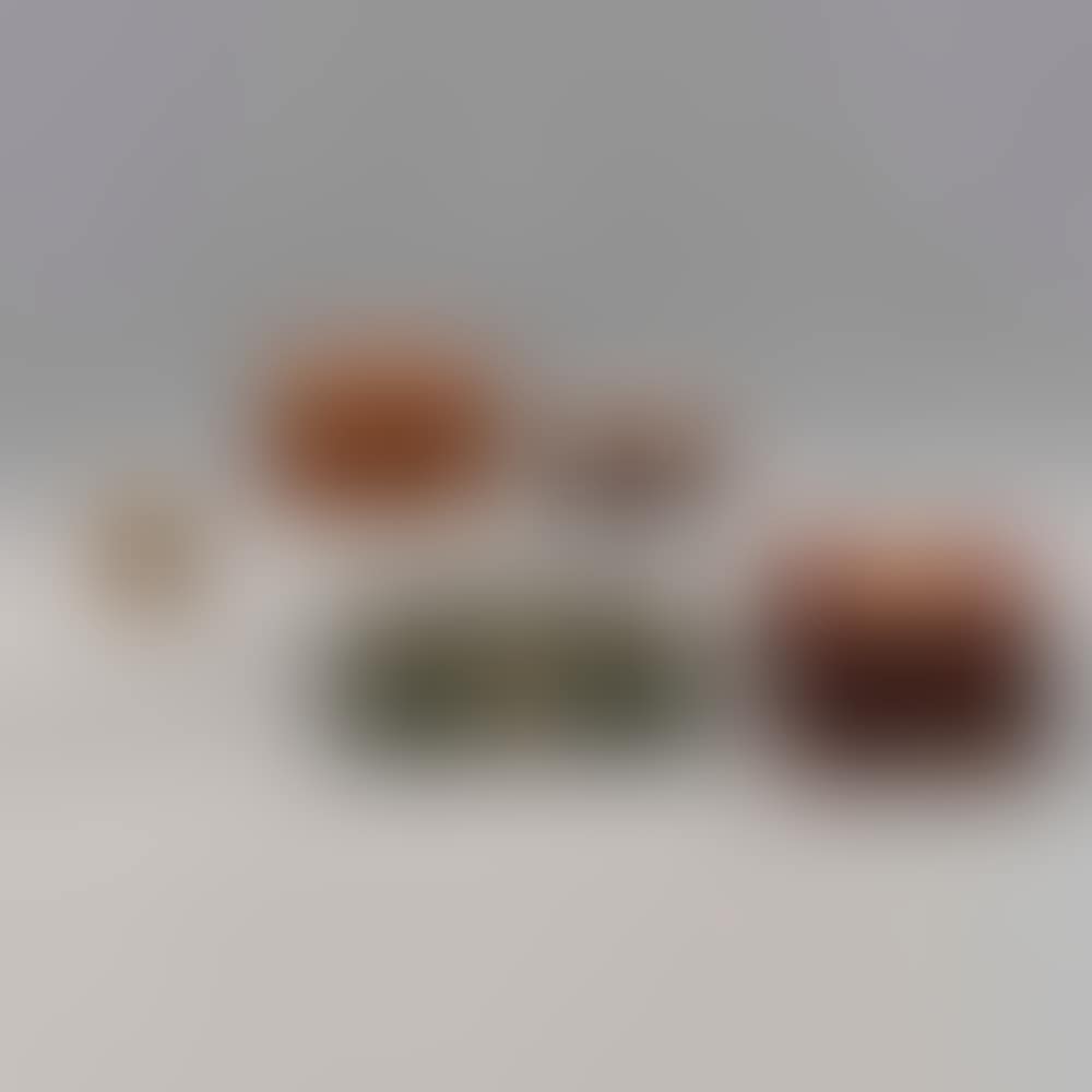 Jewelry boxes and storage (preview)