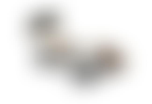 An LC4 style Le Corbusier chaise longue (preview)