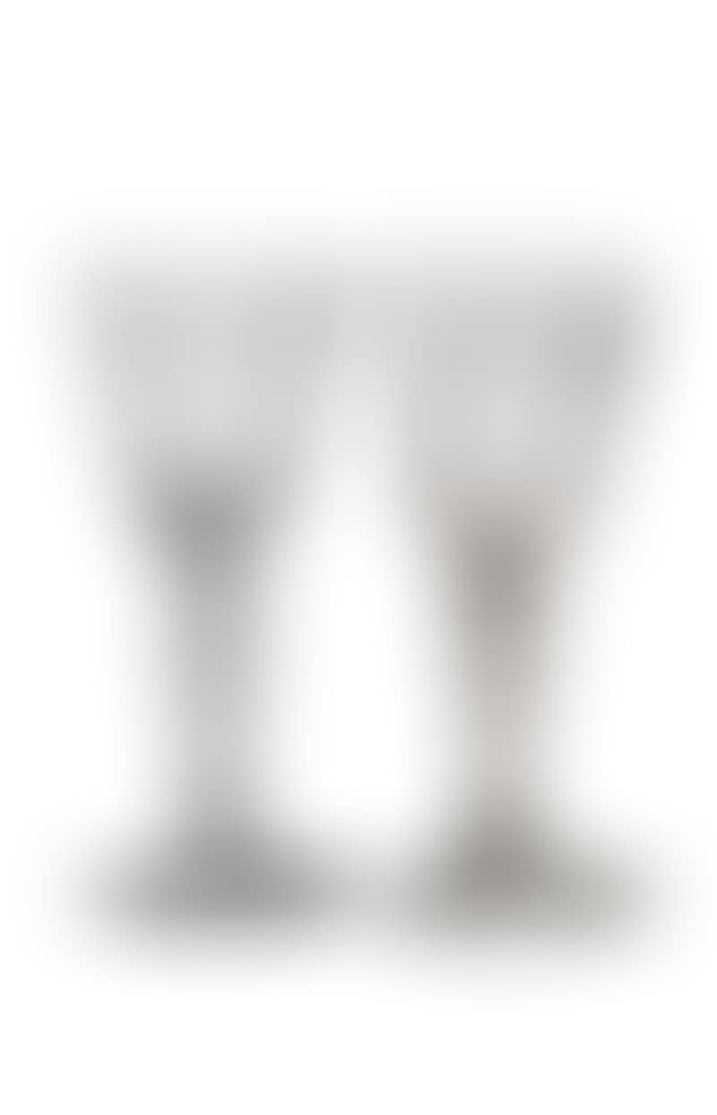 A glass (preview)