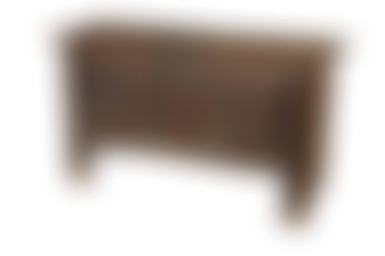 An oak coffer with three panel front (preview)