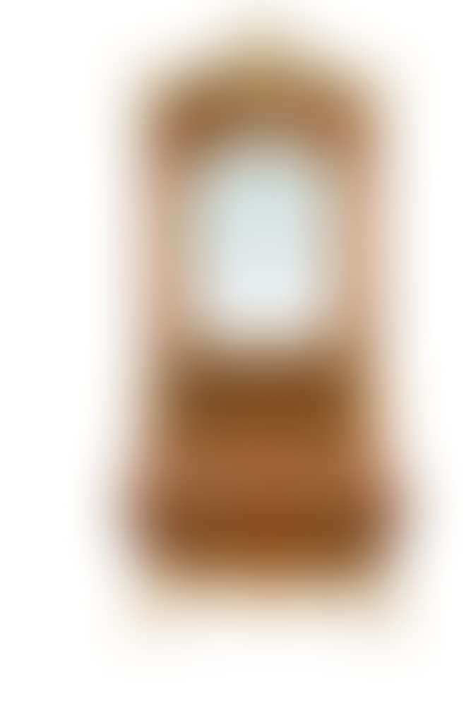 A secretaire-cabinet (preview)