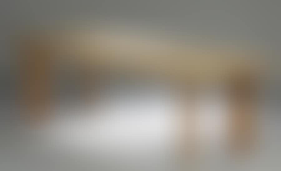 Dining room table called "gorge" (preview)