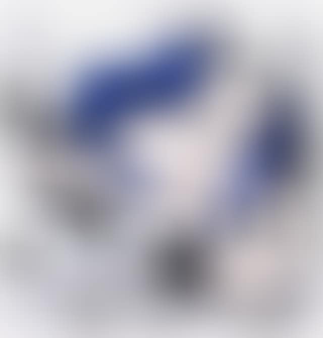 "Drowning Girl" (preview)