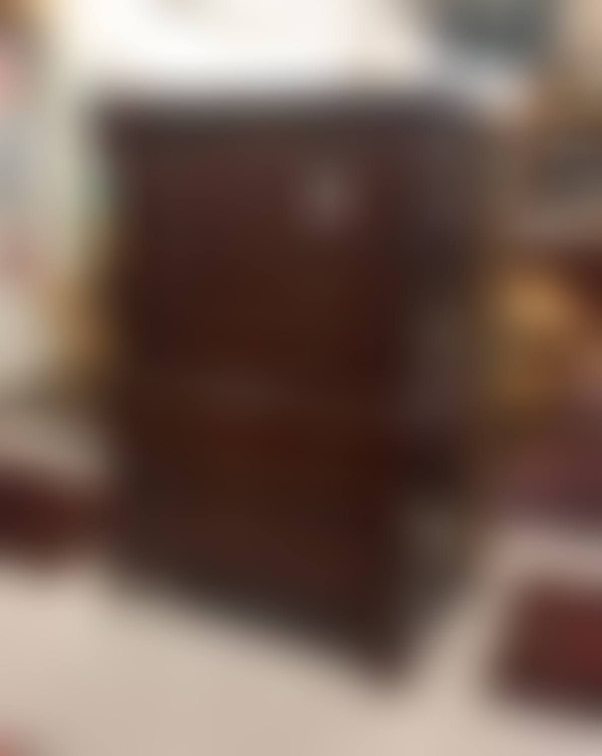 Chest on Chest (preview)