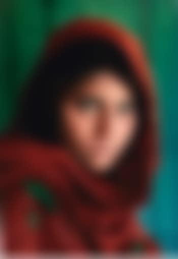 Sharbat Gula, Afghan girl, Pakistan (preview)