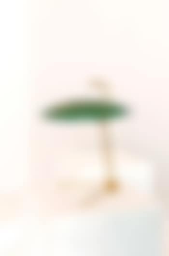 Lampada da tavolo con impugnatura per il trasporto (preview)