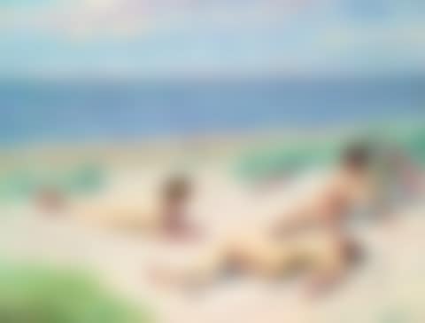 GIRLS ON THE BEACH (preview)