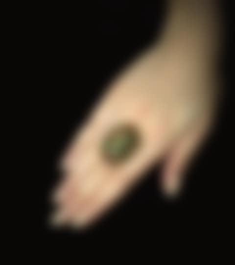 BAGUE DE FORME OVALE. PORTRAIT DE DORA MAAR  (preview)