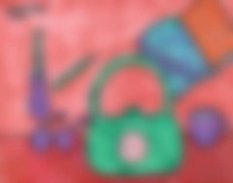 HOLIDAY (preview)