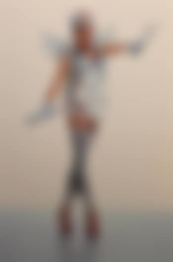 Miss KO2-nurse ,
2004 (preview)
