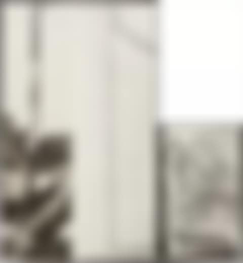 Tree/Hand/Chair (preview)