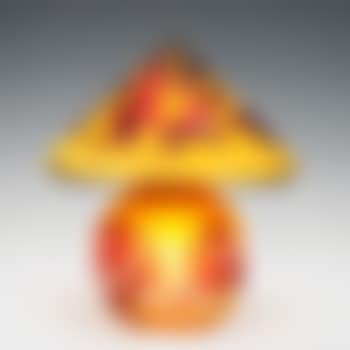 Japanese plum table lamp ,
Circa
1900
-
1931 (preview)