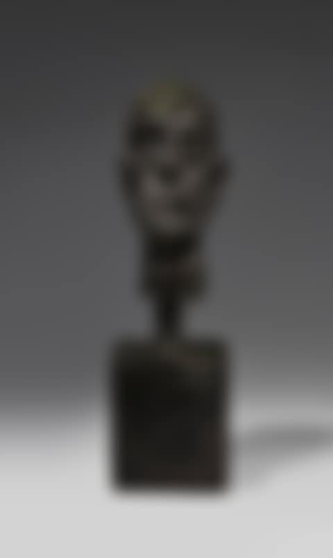 DIEGO (TÊTE SUR SOCLE CUBIQUE) (preview)
