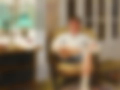 JIMMY WITH LAMP (preview)