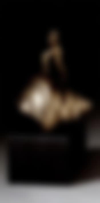 Mujer desnuda subiendo la escalera homenaje a Marcel Duchamp (preview)