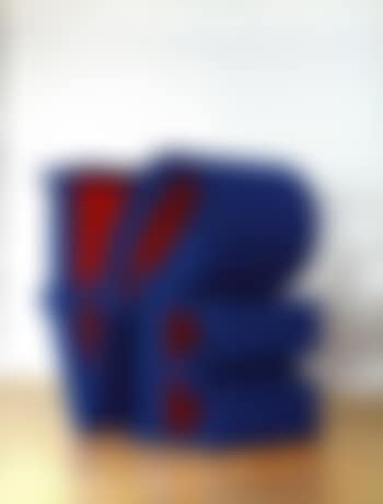 Love blue red (preview)